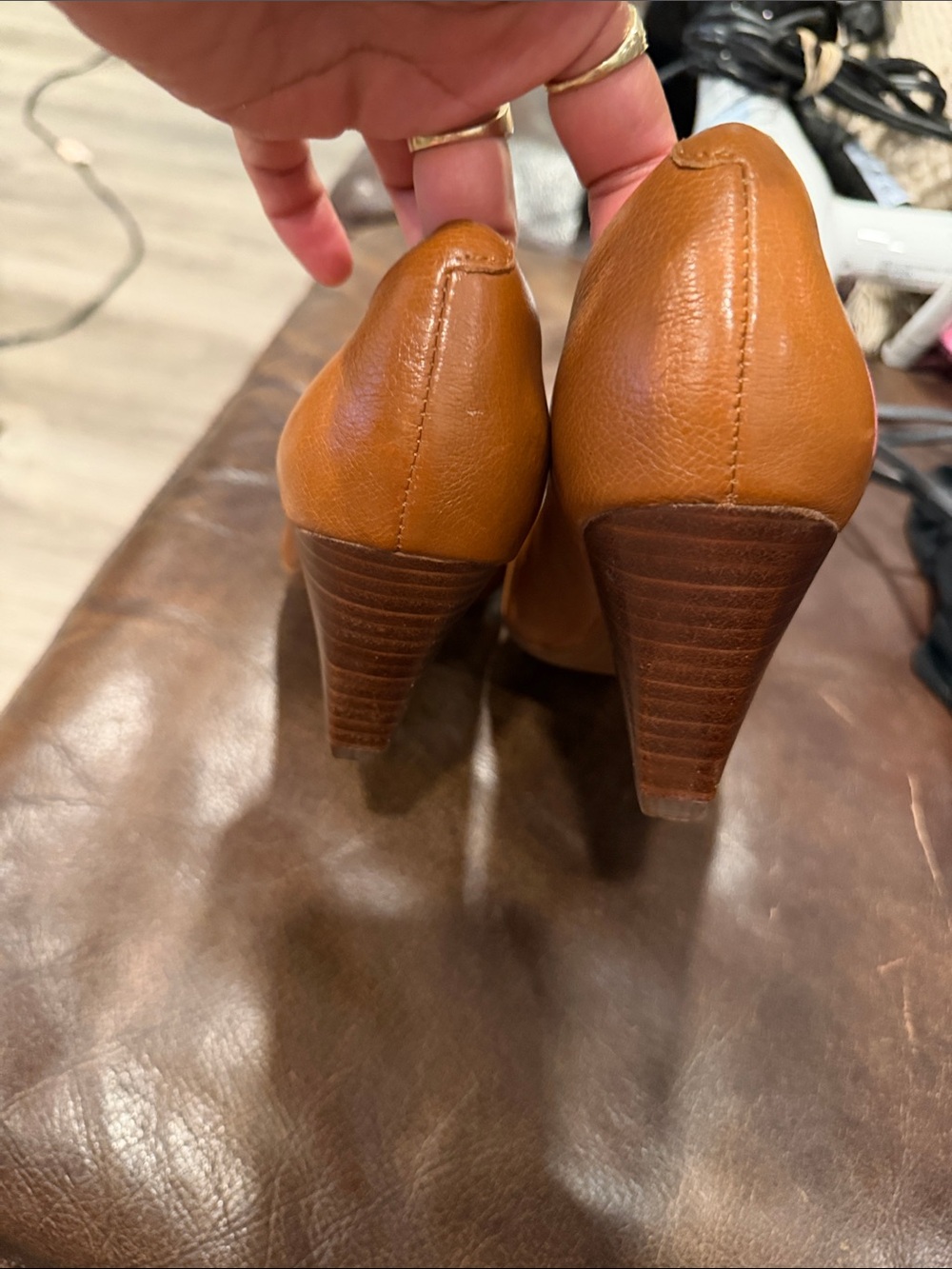 Sofft Women's Tan Leather Loafers with Tassel & Gold Rings - Picture 10 of 10